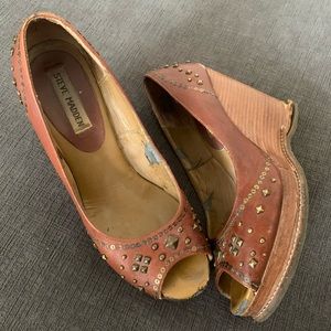 Steve Madden Wedges, size 8 (poor condition)